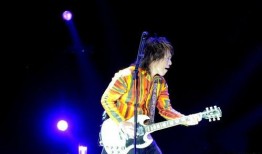 娱乐大爆料伍佰和乐队1,娱乐大爆料揭秘幕后故事